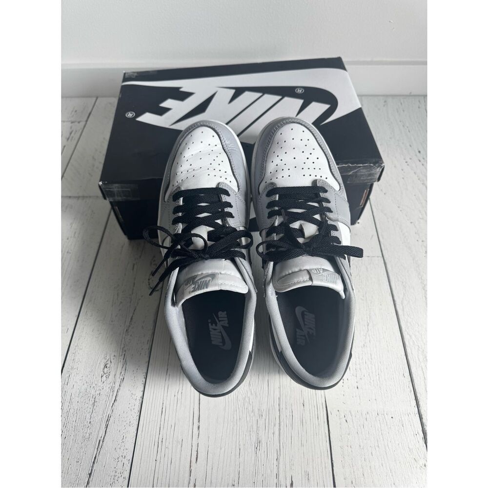 Air Jordan 1 Low OG - Wolf Grey and White - Picture 5 of 7